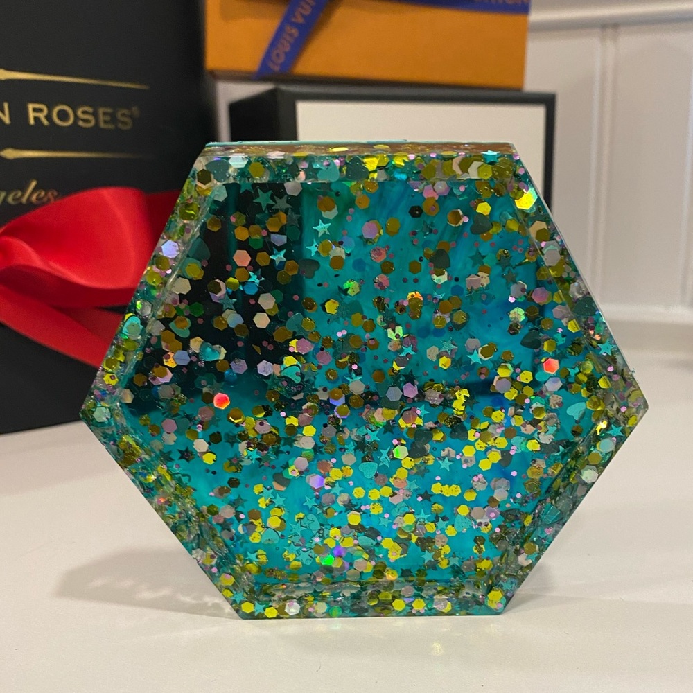 Resin coaster